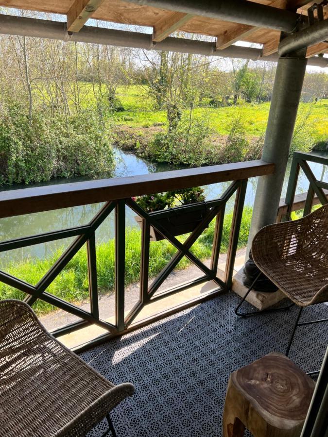 Relais De La Venise Verte 쿨롱 외부 사진